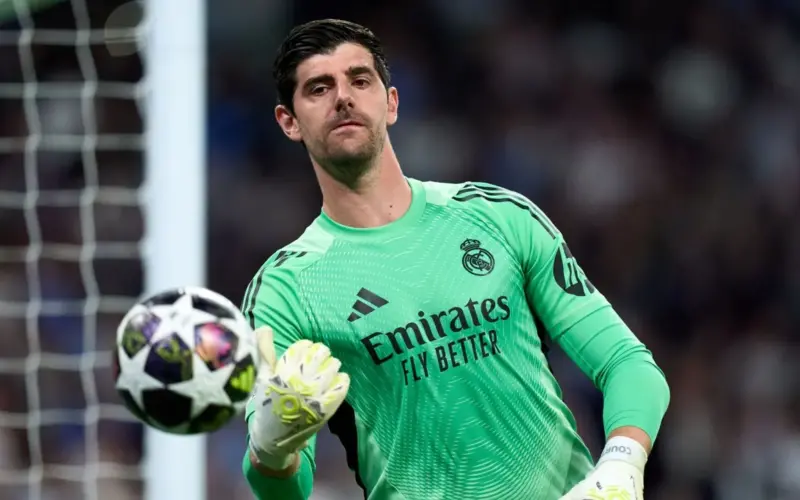 بعد موسم ريال مدريد الكارثي.. وكيل تيبو كورتوا يكشف رسميًا عن حقيقة انتقاله إلى دوري روشن السعودي